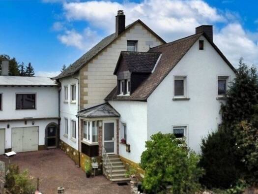 Einfamilienhaus zum Kauf 129.000 € 6 Zimmer 164 m² 1.264 m² Grundstück Lieg 56290