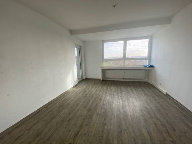 Wohnung zur Miete 590 € 2 Zimmer 60,5 m² 7. Geschoss frei ab 19.08.2026 Meistersingerstr. 83 Leithe Essen 45307