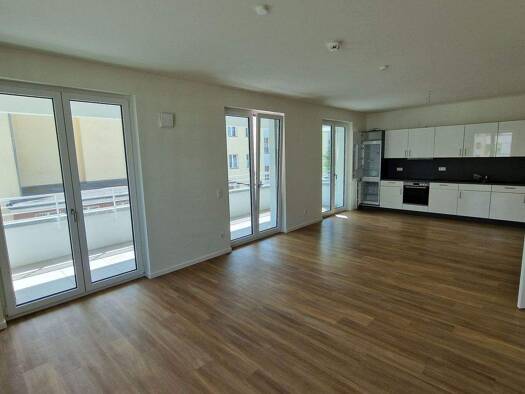 Wohnung zur Miete 1.996 € 4 Zimmer 110,9 m² 3. Geschoss frei ab sofort In den Alboingärten 1 Schöneberg Berlin 12103