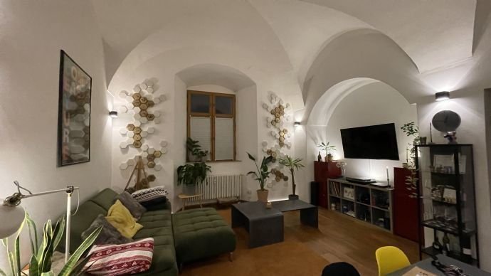 Wohnung zur Miete 850 € 2 Zimmer 70 m²<br/>Wohnfläche EG<br/>Geschoss ab sofort<br/>Verfügbarkeit Malteserplatz 2 Altstadt Amberg 92224