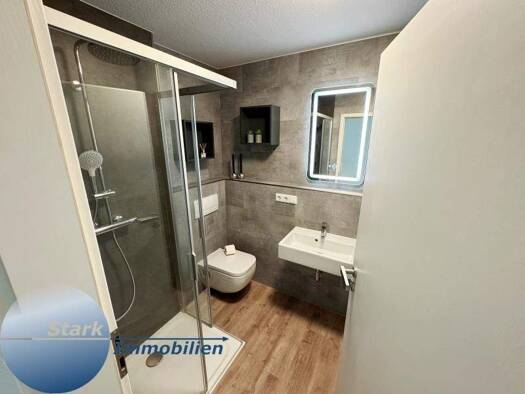 Wohnung zur Miete 380 € 2 Zimmer 41,7 m² 1. Geschoss frei ab sofort Wieprechtstraße 63 Hammervorstadt Plauen 08525