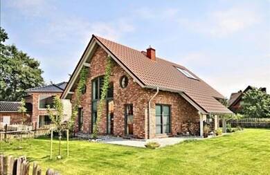 Einfamilienhaus zur Versteigerung 489.300 € 6 Zimmer 150 m² 452 m² Grundstück Schönberg , Kr Hzgt Lauenb 22929