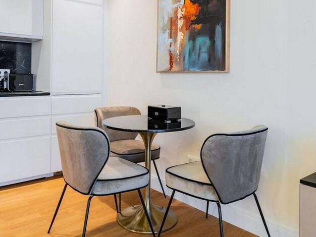 Wohnung zur Miete 720 € 1 Zimmer 28,3 m² 3. Geschoss Tiergarten Berlin 10785