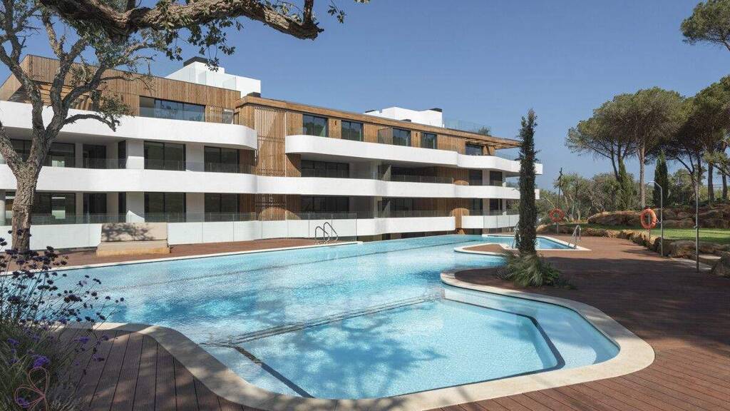 Wohnung zum Kauf - Erstbezug provisionsfrei 1.400.000 € 5 Zimmer 248,4 m² 1. Geschoss Avda. La Reserva Sotogrande 11310