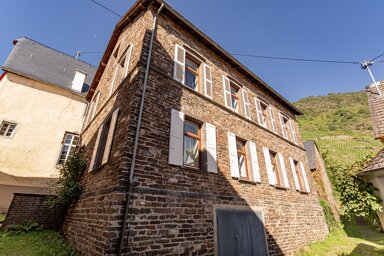 Einfamilienhaus zum Kauf 435.000 € 7 Zimmer 280 m² 177 m² Grundstück Bremm 56814