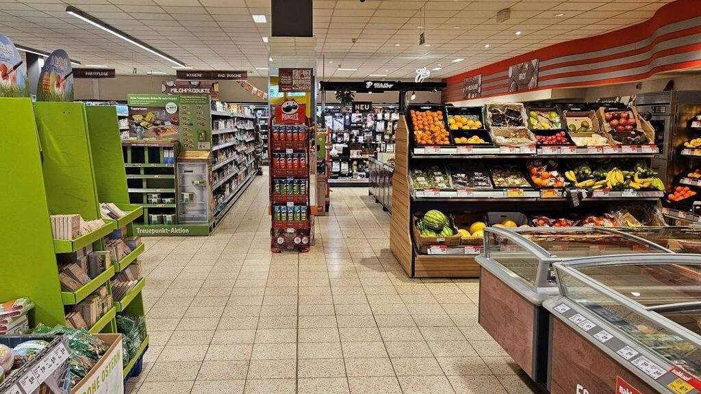 Verkaufsfläche zum Kauf als Kapitalanlage geeignet 370.900 € 1.700 m² teilbar ab 250 m² Kalbe Kalbe (Milde) 39624