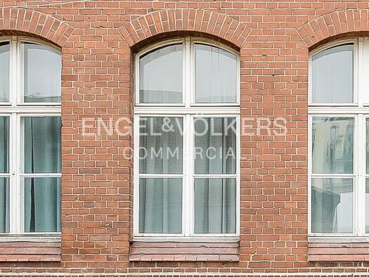 Sonstiges zum Kauf als Kapitalanlage geeignet 2.000.000 € 877,3 m² 1.569 m² Grundstück Steglitz Steglitz-Zehlendorf 12167