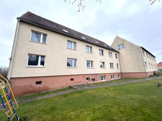 Mehrfamilienhaus zum Kauf 530.000 € 42 Zimmer 998 m² 2.962 m² Grundstück Wedderstedt Selke-Aue 06458