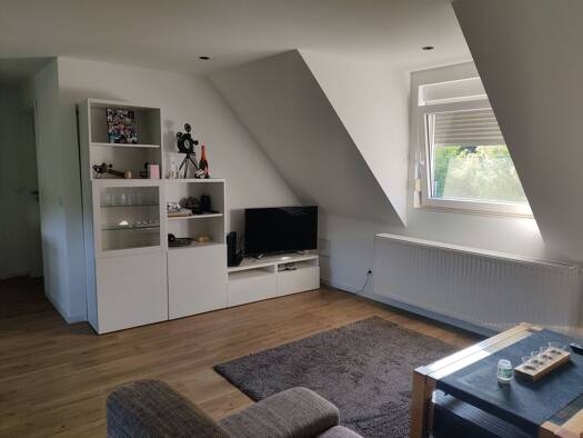 Wohnung zur Miete 550 € 1 Zimmer 39 m² Geschoss 2/3 frei ab 01.12.2025 Kirchen Kirchen (Sieg) 57548