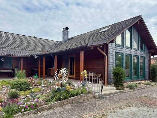 Einfamilienhaus zum Kauf 359.000 € 2 Zimmer 145 m² 1.401 m² Grundstück Wieckenberg Wietze 29323