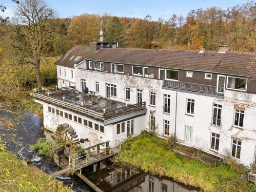 Restaurant zum Kauf 1.500.000 € 14.000 m² Grundstück Brüggen 41379