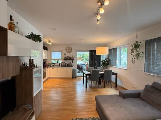 Wohnung zur Miete 1.060 € 3 Zimmer 85 m² Geschoss 1/3 frei ab 15.11.2026 Friedberg Friedberg 61169