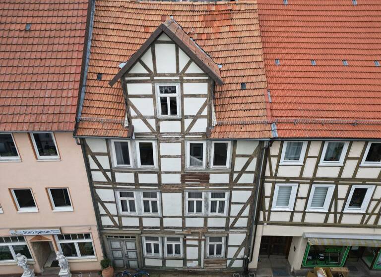 Haus zum Kauf 45.000 € 300 m²<br/>Wohnfläche 631 m²<br/>Grundstück ab sofort<br/>Verfügbarkeit Ermschwerder Str. 28 Witzenhausen Witzenhausen 37213