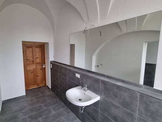 Wohnung zur Miete 845 € 3 Zimmer 105 m² 2. Geschoss Kirchplatz 4 Schleiz Schleiz 07907