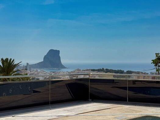 Haus zum Kauf 1.100.000 € 487 m² 1.035 m² Grundstück Calpe (Calp) 03710