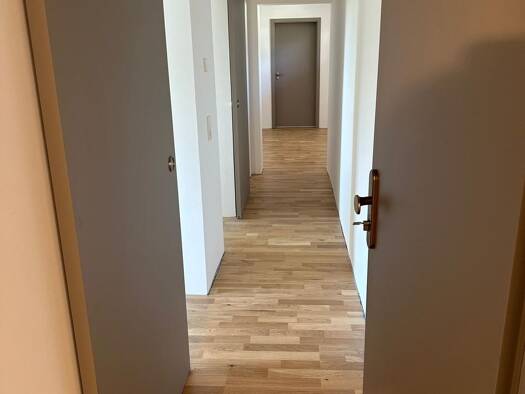Wohnung zur Miete 1.320 € 3,5 Zimmer 97 m² frei ab 01.10.2026 Weingarten 88250