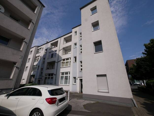 Wohnung zur Miete 590 € 2,5 Zimmer 74,3 m² 3. Geschoss Universitätsstr. 42 Ehrenfeld Bochum 44789