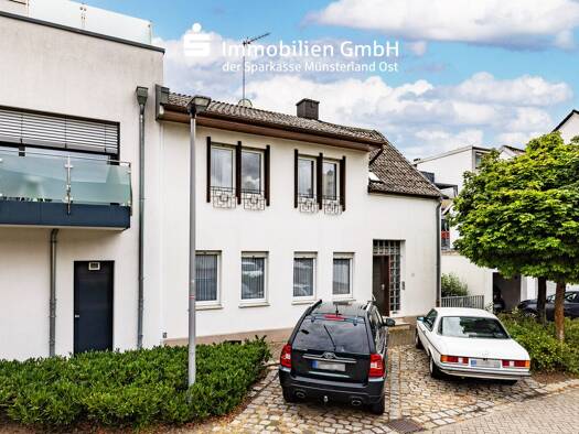 Mehrfamilienhaus zum Kauf 165.000 € 4 Zimmer 133 m² 280 m² Grundstück Ennigerloh Ennigerloh 59320
