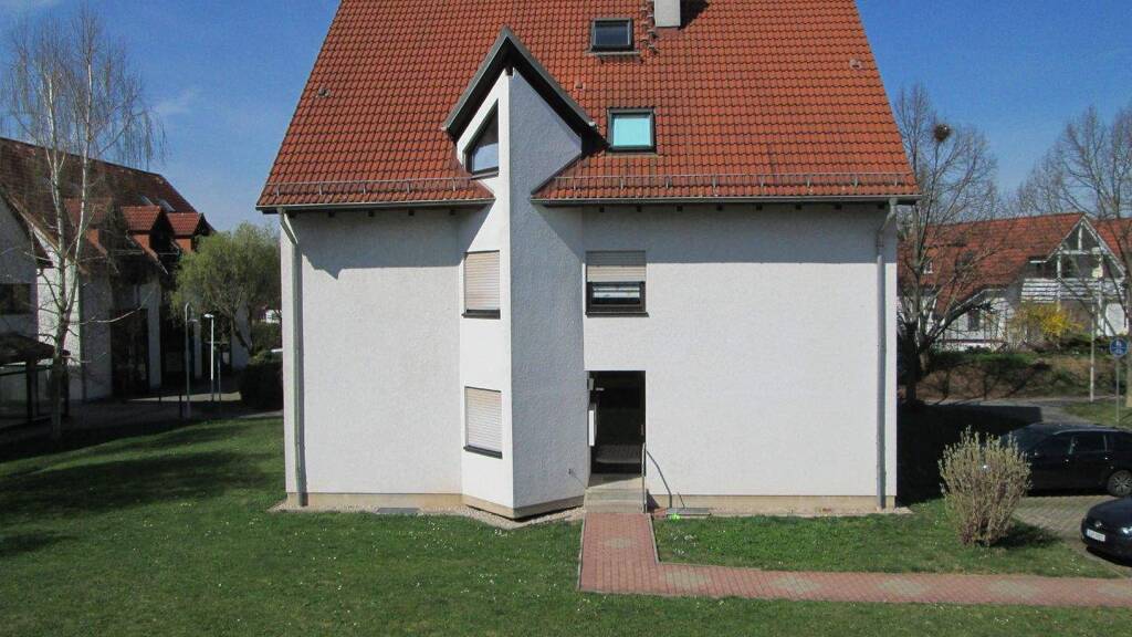 Wohnung zum Kauf 50.000 € 2 Zimmer 56,2 m² Ahornweg 7 Niederlungwitz Glauchau 08371