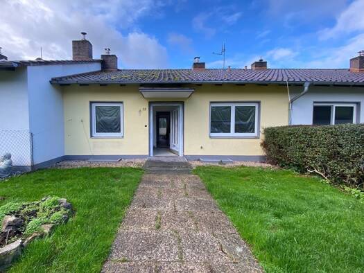 Reihenmittelhaus zur Miete 800 € 5 Zimmer Friemen Waldkappel 37284