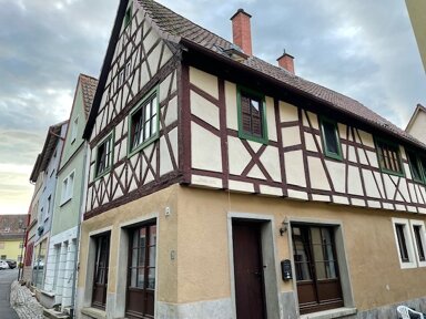 Maisonette zur Miete 995 € 5,5 Zimmer 110,7 m² 1. Geschoss frei ab sofort Ochsenfurter str. 12 Marktbreit Marktbreit 97340