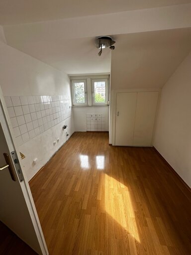 Wohnung zur Miete 1.000 € 3 Zimmer 65 m² 2. Geschoss frei ab sofort Griesheim Frankfurt am Main 65933