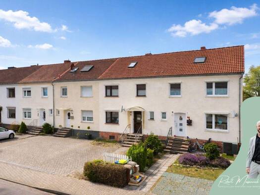 Reihenmittelhaus zum Kauf 165.000 € 4 Zimmer 136,5 m² 316 m² Grundstück Reform Magdeburg 39118