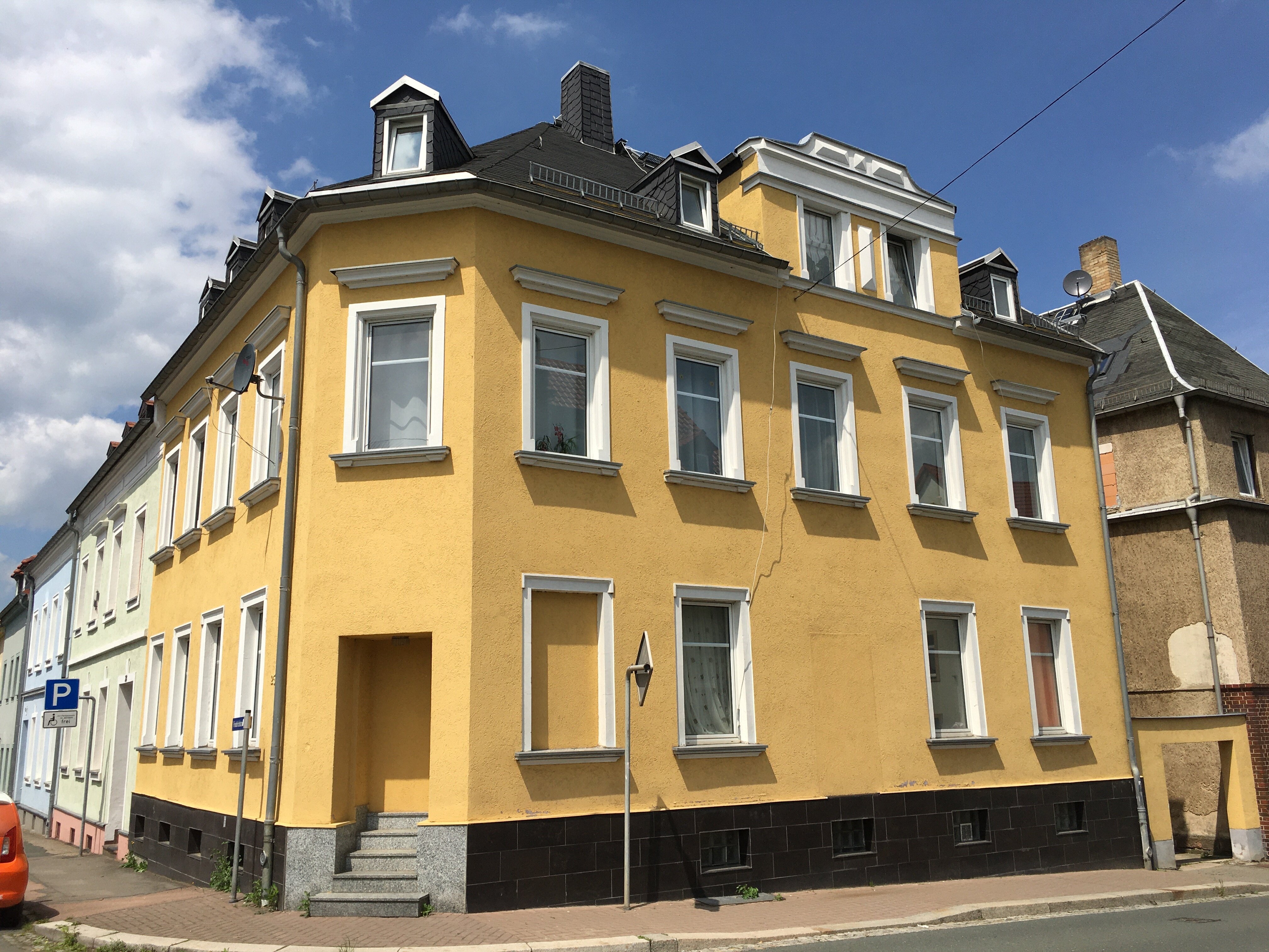 Mehrfamilienhaus zum Kauf als Kapitalanlage geeignet 159.000 € 253 m²<br/>Wohnfläche 180 m²<br/>Grundstück Frankenberg Frankenberg 09669