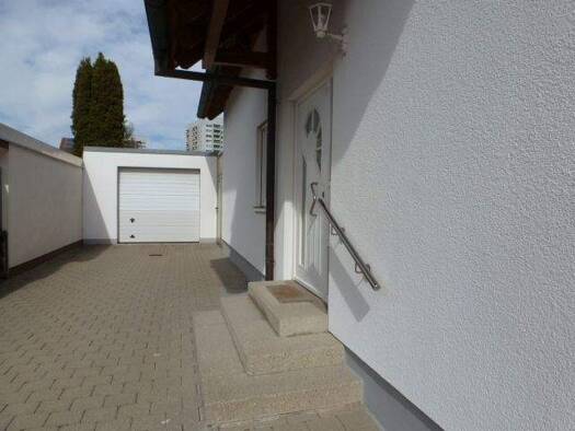 Einfamilienhaus zum Kauf 690.000 € 5,5 Zimmer 153 m² 810 m² Grundstück Ludwigsfeld Neu-Ulm 89231