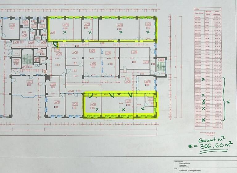 Büro zur Miete 7,20 € 7 Zimmer 306 m² Bürofläche Schafhof Nürnberg 90411