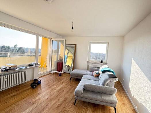 Wohnung zur Miete 940 € 3 Zimmer 76 m² frei ab sofort Bahnhofstrasse  233 Neu-Isenburg Neu Isenburg 63263