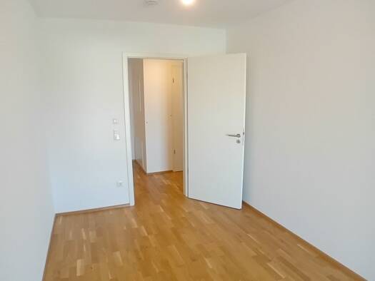 Wohnung zur Miete 1.618 € 3 Zimmer 83 m² Geschoss 2/3 frei ab sofort Großreuth h d Veste Nürnberg 90425