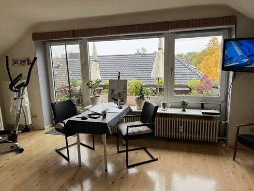 Wohnung zur Miete 630 € 2 Zimmer 63 m² Dachgeschoss, 4. Geschoss frei ab sofort Körnerstr. 16 Dreikönigenviertel Neuss 41464