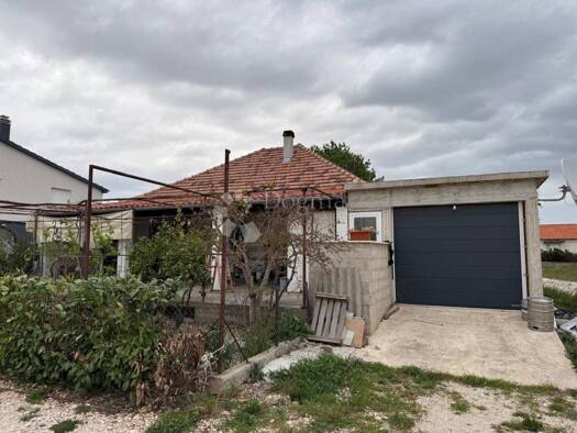 Haus zum Kauf 360.000 € 4 Zimmer 154 m² Debeljak, Sukosan Sukosan