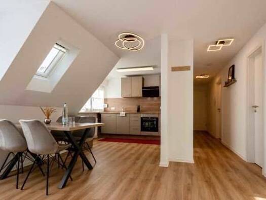 Wohnung zur Miete 1.800 € 3 Zimmer 68 m² Geschoss 3/4 frei ab 01.11.2026 Ost Stuttgart 70188