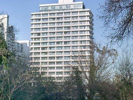 Wohnung zur Miete 1.400 € 1 Zimmer 40 m² Milbertshofen-Am Hart München 80809