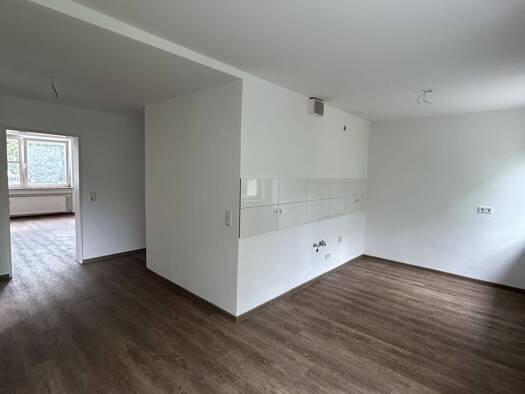 Wohnung zur Miete 700 € 3 Zimmer 82,2 m² 3. Geschoss Trier-Süd Trier 54294
