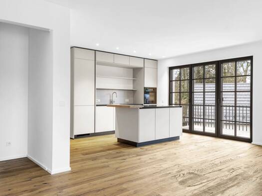 Wohnung zur Miete 1.290 € 2 Zimmer 60,9 m² 3 Geschosse frei ab sofort Pöcking 82343