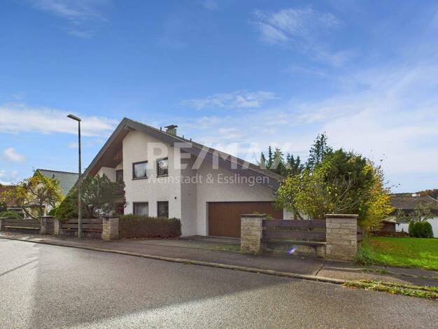 Einfamilienhaus zum Kauf 700.000 € 6 Zimmer 215 m² 685 m² Grundstück frei ab 01.01.2026 Schafhausen Weil der Stadt 71263