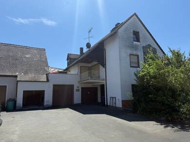 Haus zum Kauf 385.000 € 153 m² 526 m² Grundstück Blumenstraße 9 Langensendelbach Langensendelbach 91094