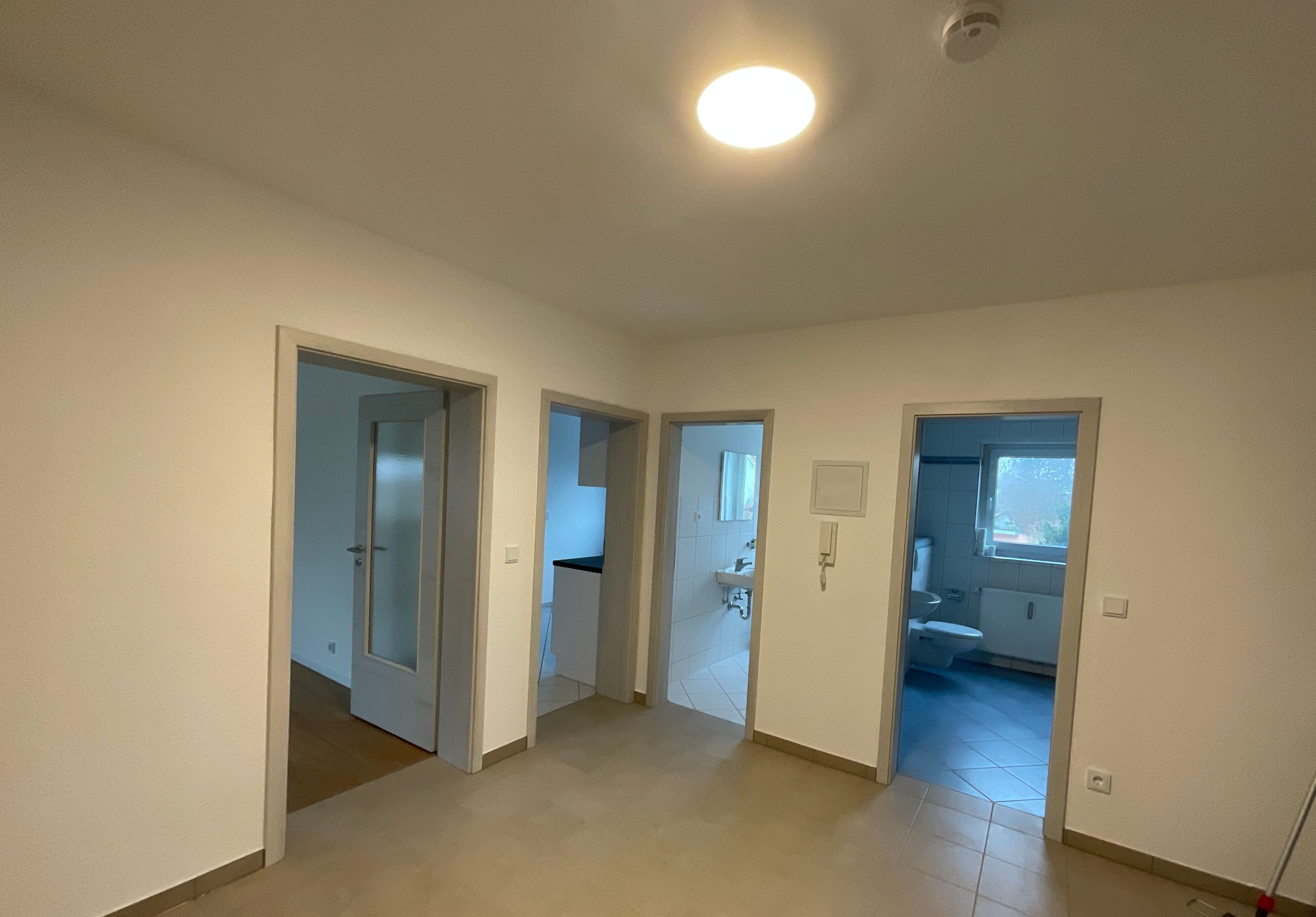 Wohnung zur Miete 990 € 4 Zimmer 109 m²<br/>Wohnfläche EG<br/>Geschoss ab sofort<br/>Verfügbarkeit Großenlüder Großenlüder 36137