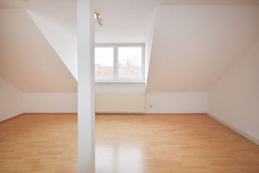 Wohnung zur Miete 680 € 2,5 Zimmer 74 m²<br/>Wohnfläche 4.<br/>Geschoss Südstadt Hannover 30169