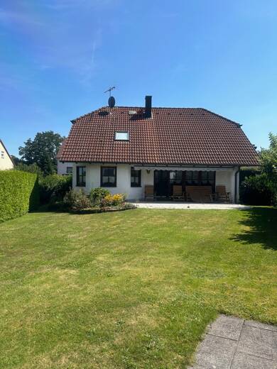 Einfamilienhaus zum Kauf 695.000 € 7 Zimmer 165 m² 744 m² Grundstück frei ab sofort Wachendorf Cadolzburg 90556