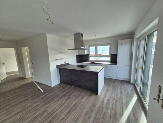 Penthouse zur Miete 1.155 € 3,5 Zimmer 95 m² Geschoss 3/4 frei ab 01.03.2026 Wehingen 78564