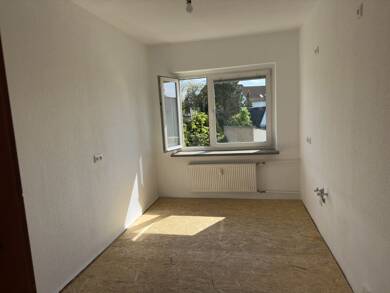 Wohnung zur Miete 305 € 2 Zimmer 50 m² Geschoss 1/2 Neustadt Neustadt an der Orla 07806