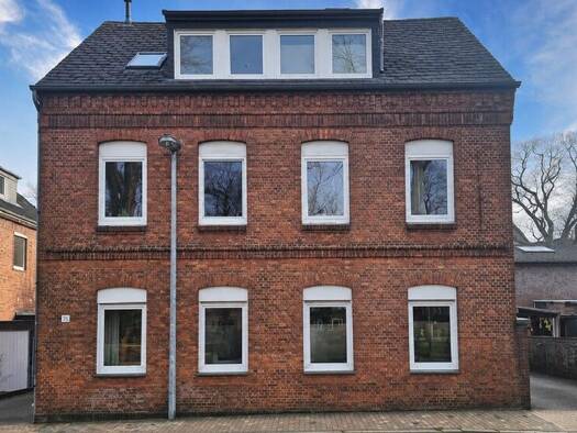 Mehrfamilienhaus zum Kauf als Kapitalanlage geeignet 420.000 € 11 Zimmer 344,8 m² 715 m² Grundstück Rendsburg 24768