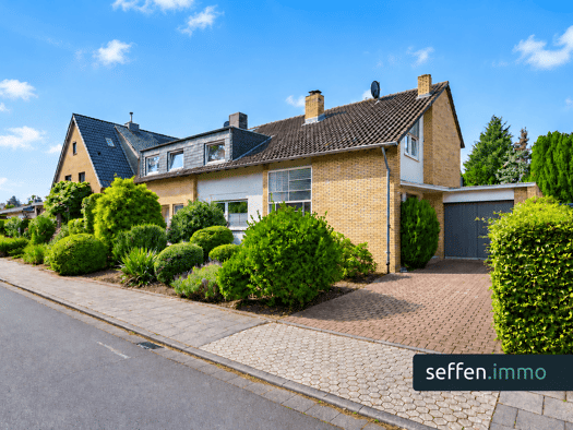 Mehrfamilienhaus zum Kauf 1.100.000 € 9 Zimmer 239 m² 1.153 m² Grundstück Königsdorf Frechen 50226