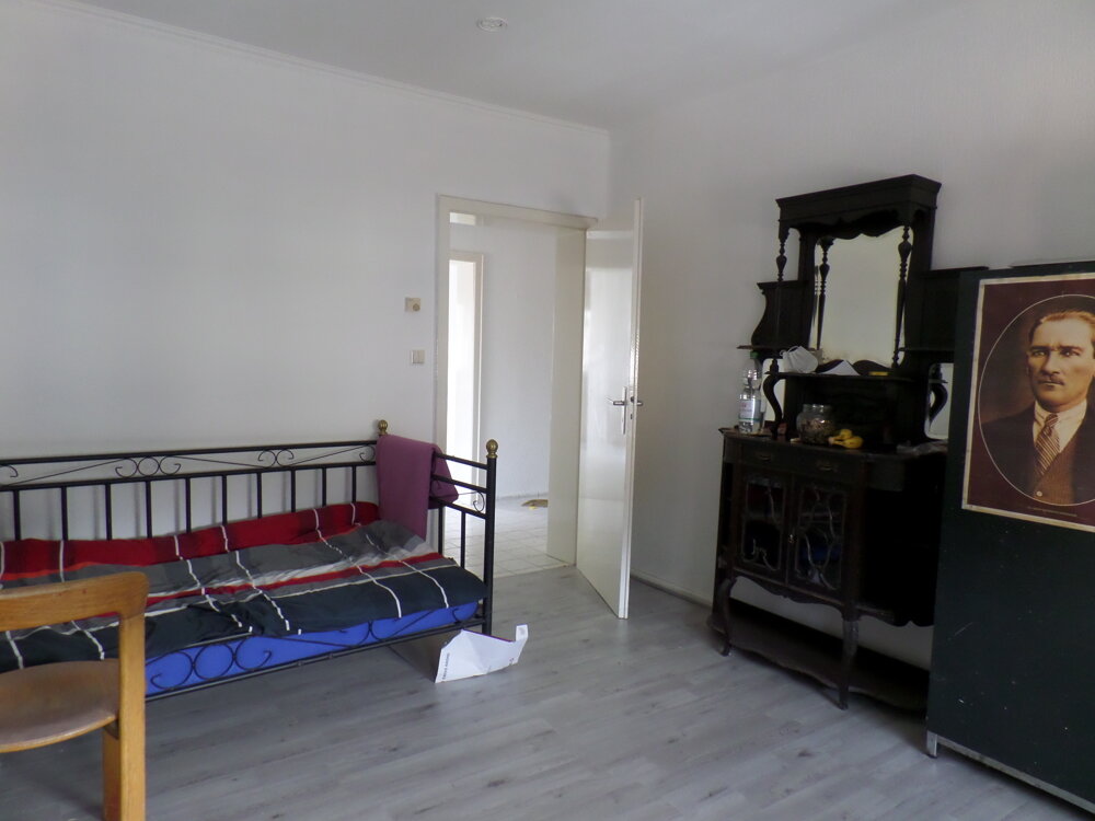 Wohnung zum Kauf 135.000 € 2 Zimmer 50 m²<br/>Wohnfläche 1.<br/>Geschoss Bedingrade Essen 45357