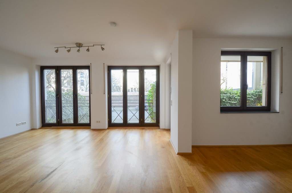 Wohnung zur Miete 1.990 € 3 Zimmer 103 m²<br/>Wohnfläche 01.11.2024<br/>Verfügbarkeit Altstadt - Nord Köln 50667