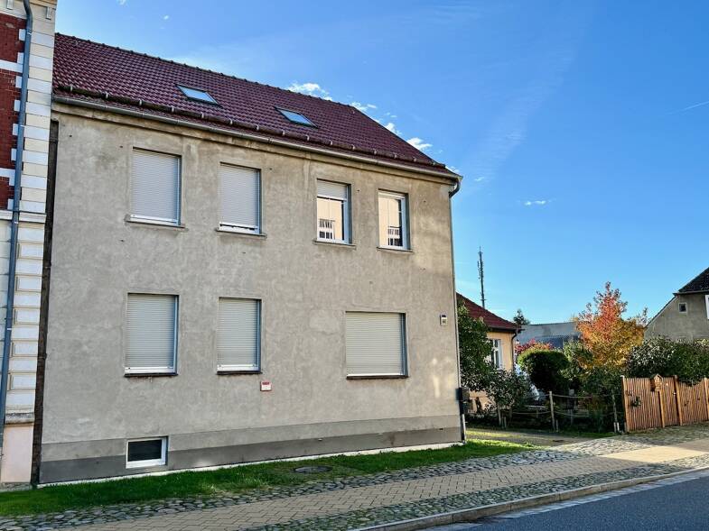 Mehrfamilienhaus zum Kauf 350.000 € 6 Zimmer 140 m² 1.123 m² Grundstück Kremmen Kremmen 16766